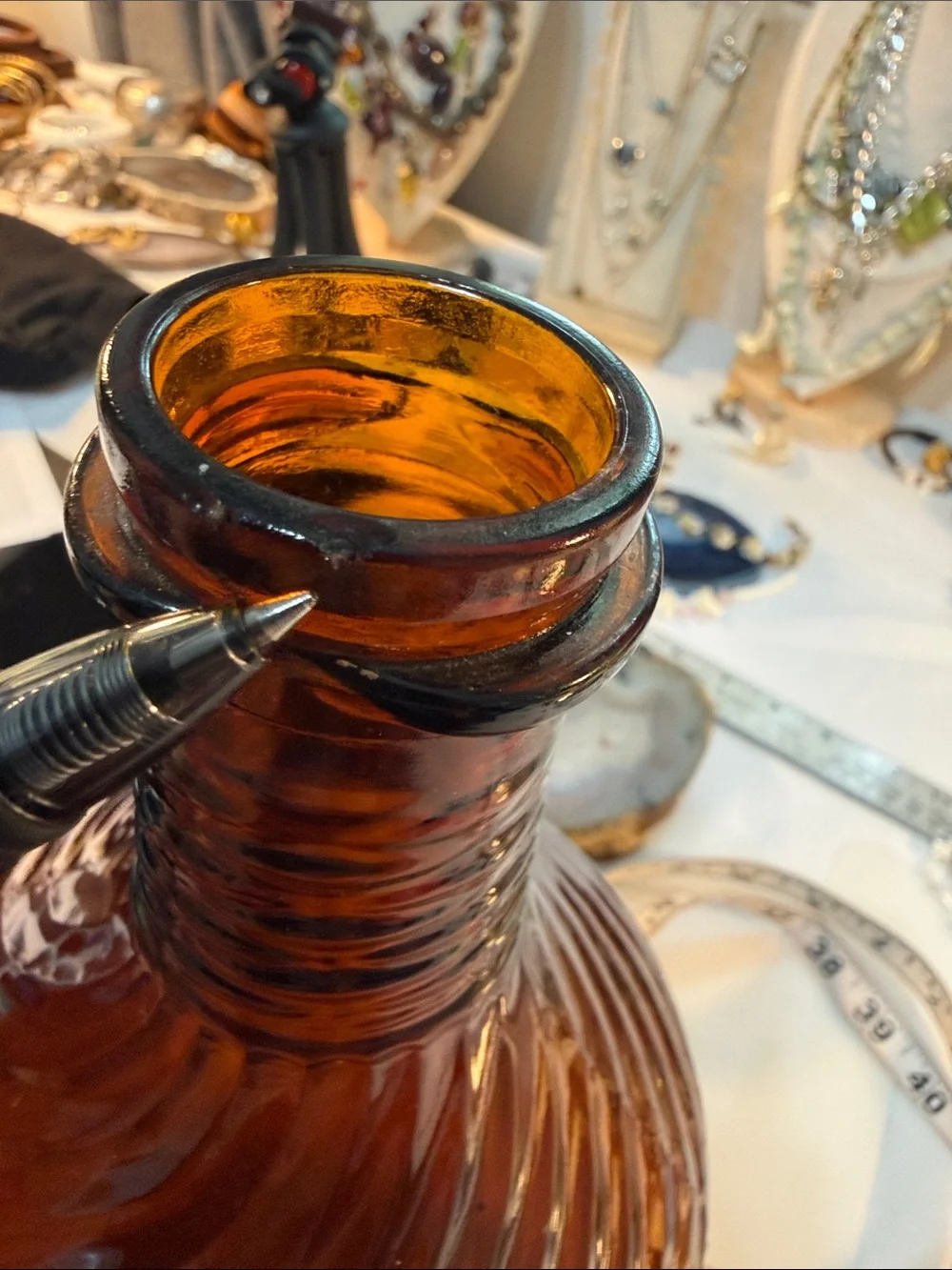 Vintage Owen’s-Illinois Amber Swirled Glass Bottle Guc 10” tall x 17.5” round